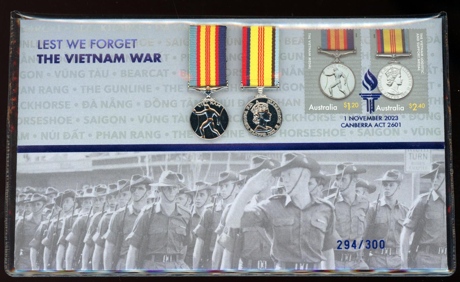 Thumbnail for 2023 Lest We Forget The Vietnam War - Mini Replica Medal Prestige Cover - Impressions Release 294-300