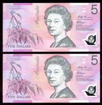 Image 2 for 1995 Consecutive Pair $5 First Prefix AA95 026468-469 UNC