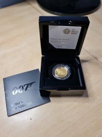 Image 3 for 2020 UK Quarter oz Gold James Bond 007 R3 (Shaken Not Stirred) Proof