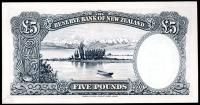 Image 2 for 1960's Reserve Bank of New Zealand Five Pound Note with Thread 12E 174729 aUNC